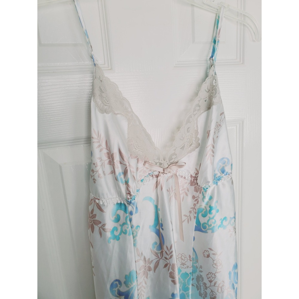 Apt. 9 Intimates Nightgown White Blue Floral Lace Trim Satin Chemise Sleepwear M